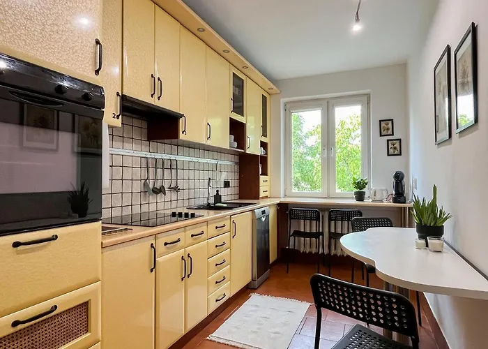 Hostel Flower House Chopin Airport Warszawa