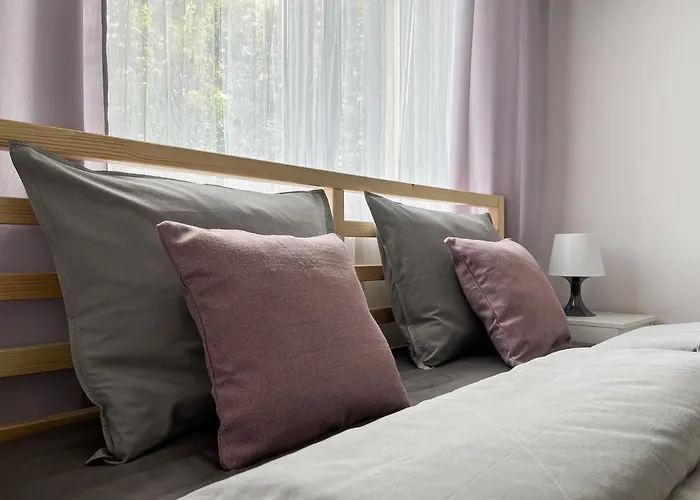 Hostel Flower House Chopin Airport Warszawa